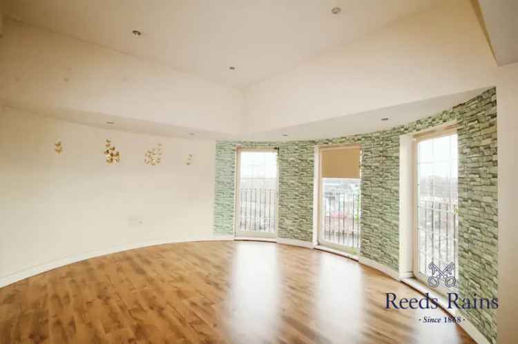 2 Bedroom Flat for Sale Sheffield S4 - First Time Buyer Ideal
