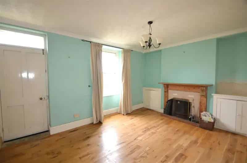 2 Bedroom Cottage for Sale in Cornwall
