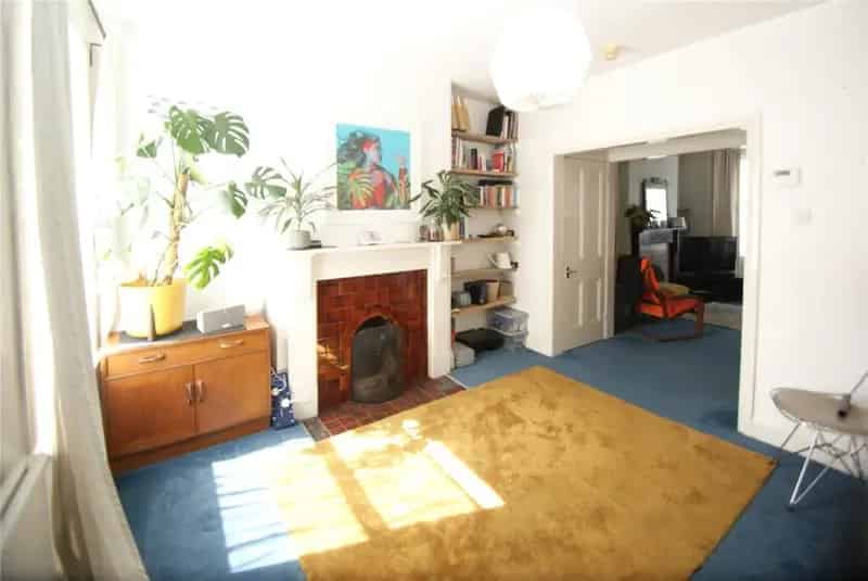 2 Bedroom House Bedminster Lovely Rear Garden No Sharers