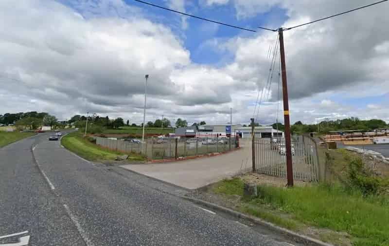 Portadown Secure Yard For Sale or Rent