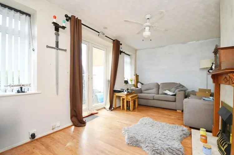 2 Bedroom House For Sale Near Amenities