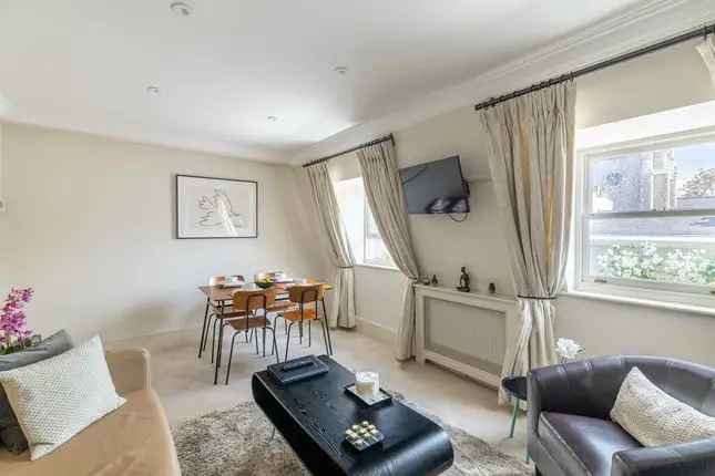 Flat for Rent in Elizabeth Street Belgravia SW1W