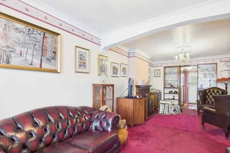 House For Sale , Medina Road, Portsmouth, England