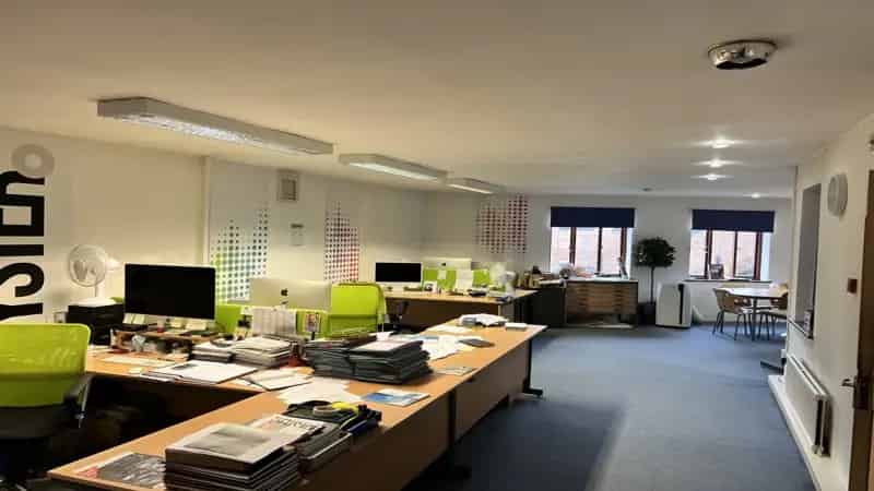 Harpenden Office Space: Central Location, Meeting Rooms & Storage