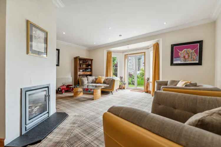 Superb 4-Bedroom Detached Villa in Peaceful Murthly