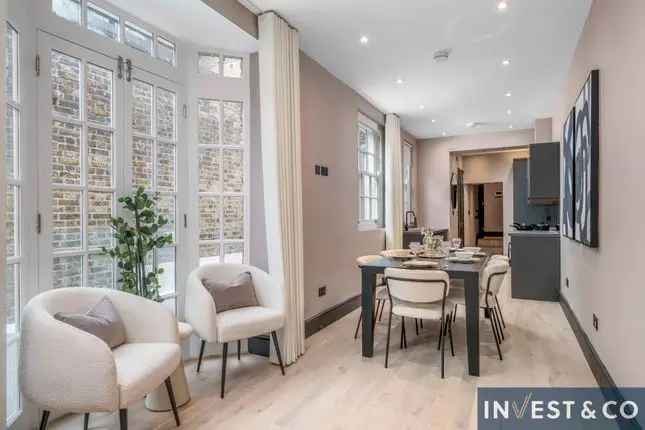 Flat for sale in Ebury Street, London SW1W