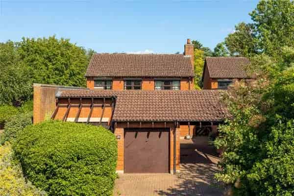 Modern Detached Family Home For Sale Cambridge