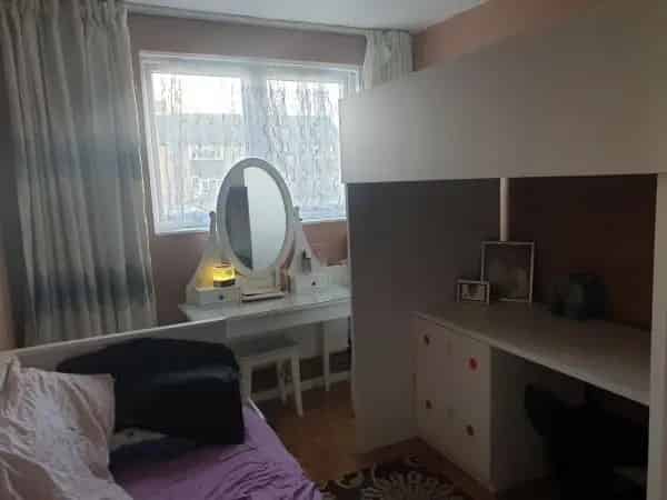 3 Bed House Near Brimsdown Station Recently Refurbished