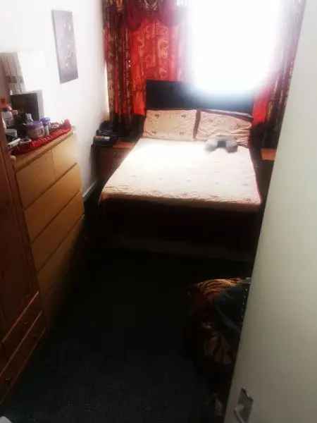 Flat For Rent in London, England