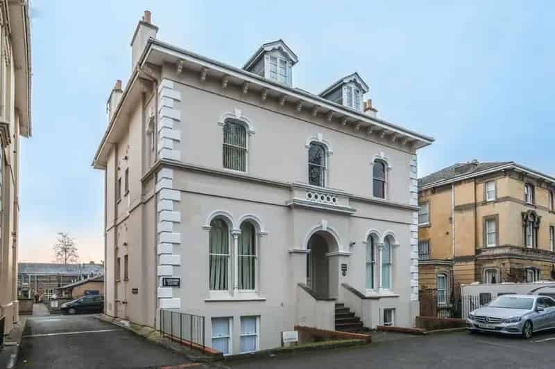 Spacious Studio Apartment for Sale - Recently Renovated