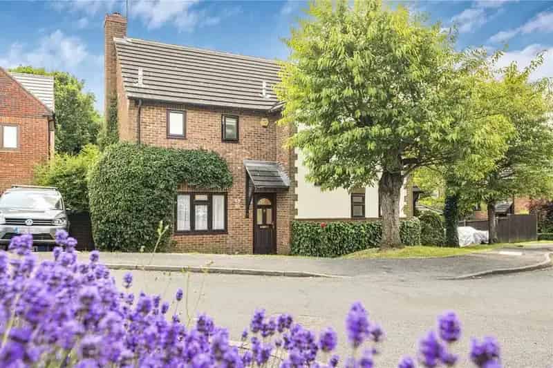 4 Bedroom Detached House For Sale Cockfosters