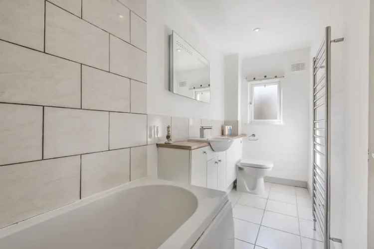 2 Double Bedroom Period Property Clapham High Street