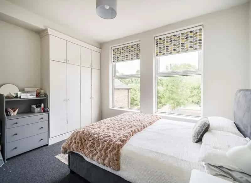 Spacious 1-Bedroom Apartment Near Ealing Broadway