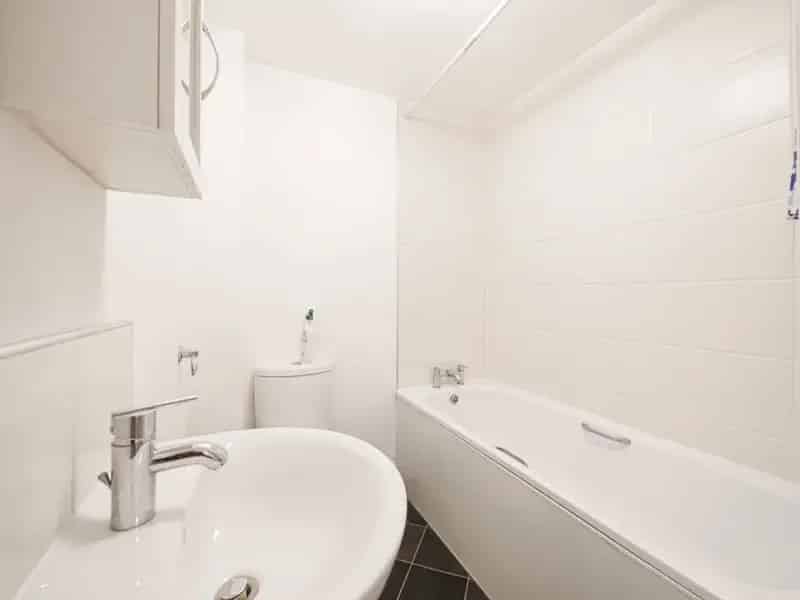 2 bedroom Flat
 To Rent