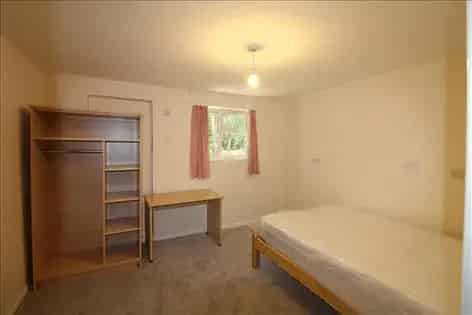2 Double Bedroom Flat All Bills Included Southampton Polygon