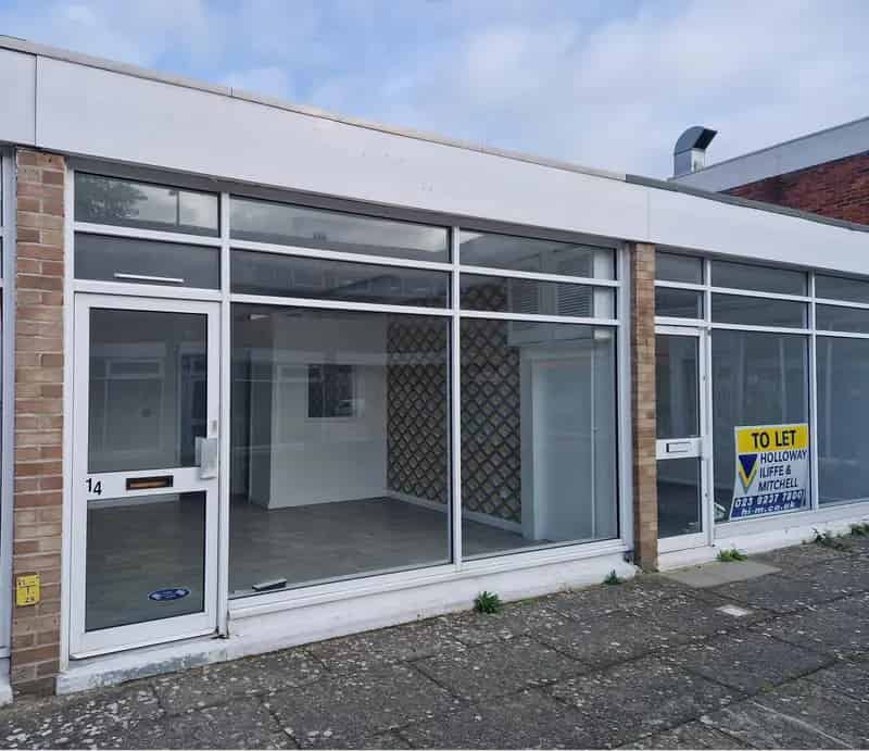 Ground Floor Shop Gosport Town Centre Car Parking Ferry Terminal