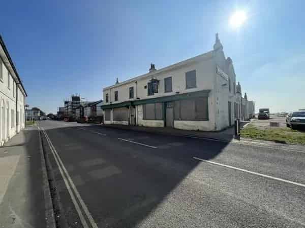 Former Pub with Residential Development Opportunities