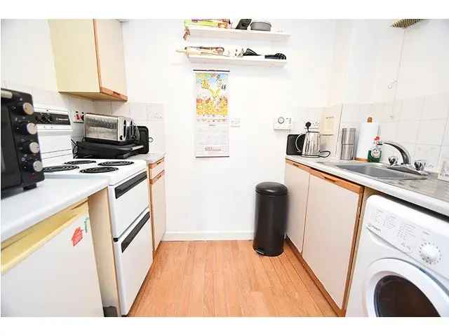 1 bedroom flat  for sale