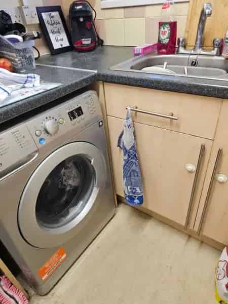 1 Bed Flat Near Train Station and Town Centre