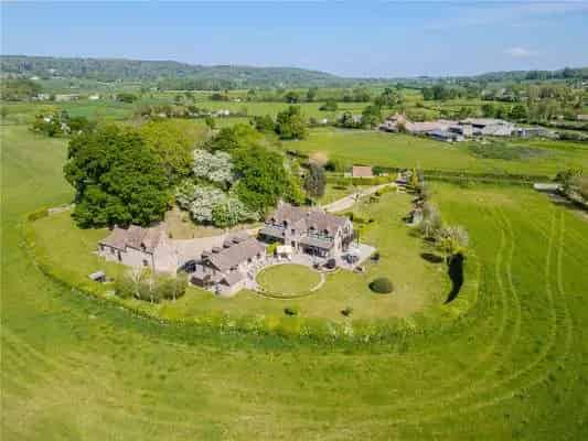Luxury Country Home in Backwell Common with Detached Cottage