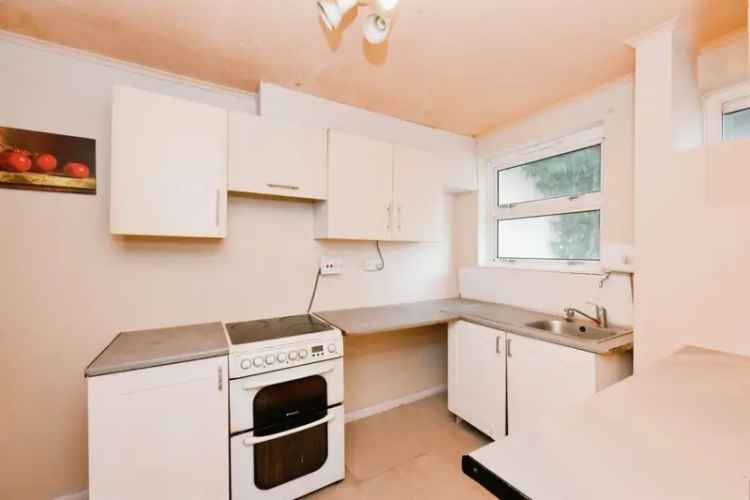 Five Six Bedroom House Near Staple Tye Harlow