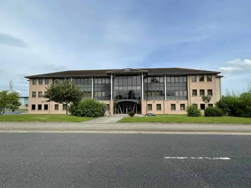 3-Level Detached Office Property with Two Suites Per Floor