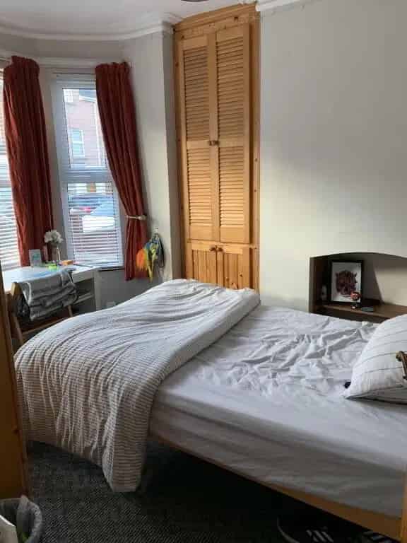 3 Bedroom House Near Windsor Park and Queens University