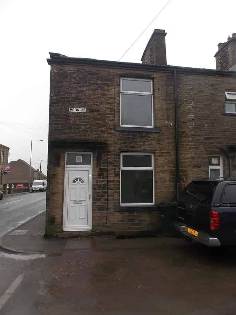2 Bedroom End of Terrace House to Rent