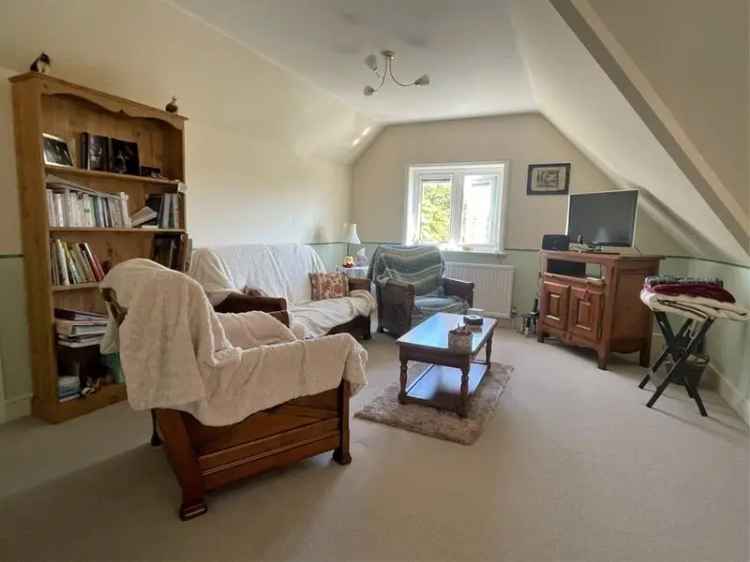 2 Bedroom Flat for Sale Folkestone Kent