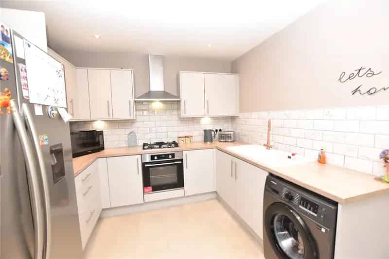 Spacious 4-Bedroom Modern Home in BD2