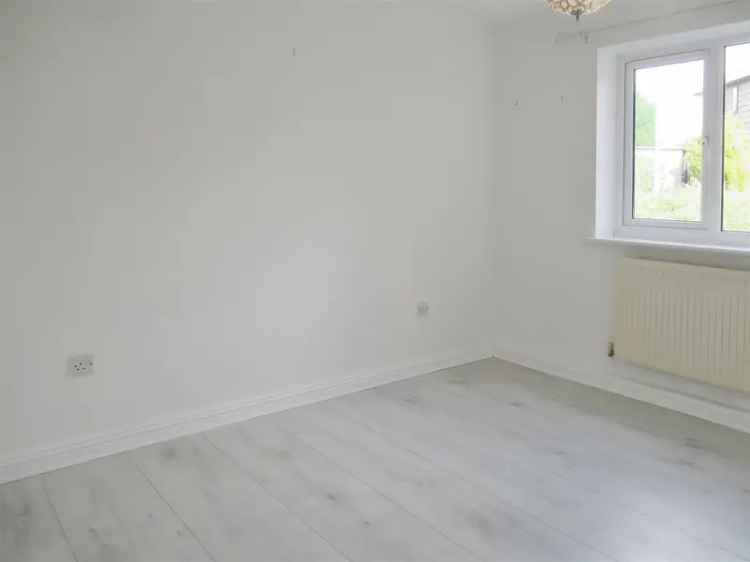 2 Bedroom Apartment House to Rent Near Rothwell Sports Centre