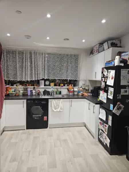 Flat For Rent , London, England