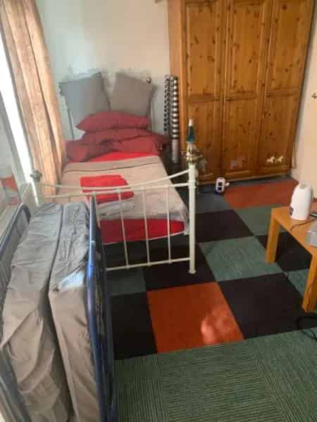 2 Bed Flat Near Central London - Garden & Balcony