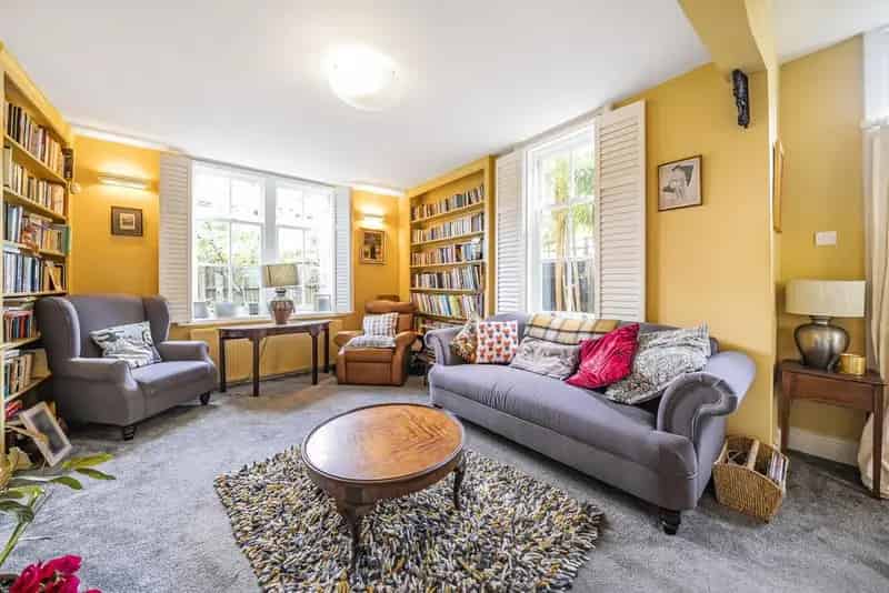 Charming Period School House - 4 Bedrooms, 2 Bathrooms