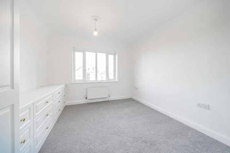 2-Bedroom Flat with Balcony  Lift and Secure Parking