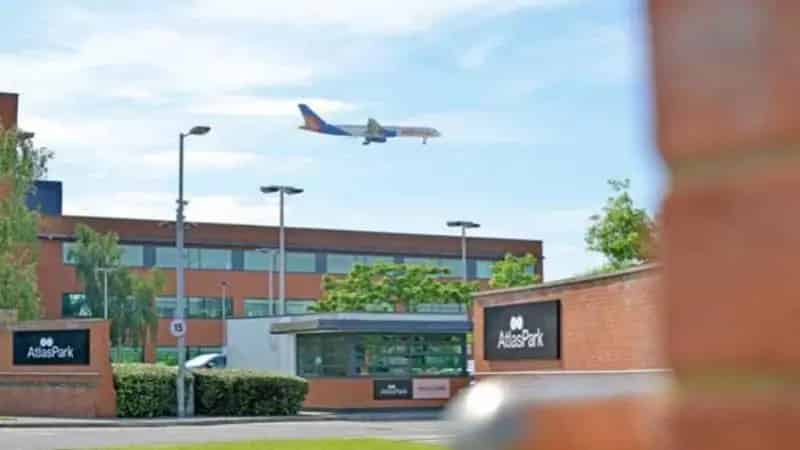 Commercial property For Rent , Simonsway, Manchester, England