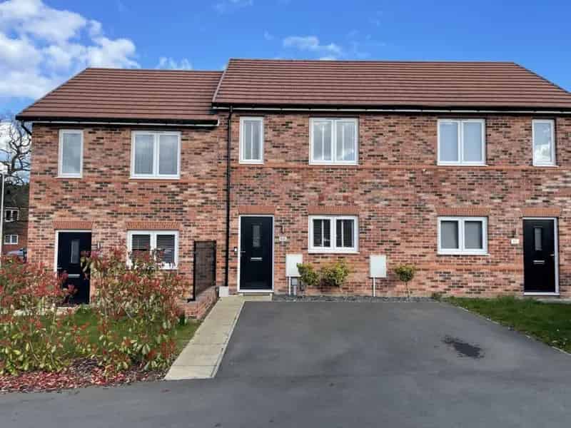 2 Bedroom House for Sale Europa Way
