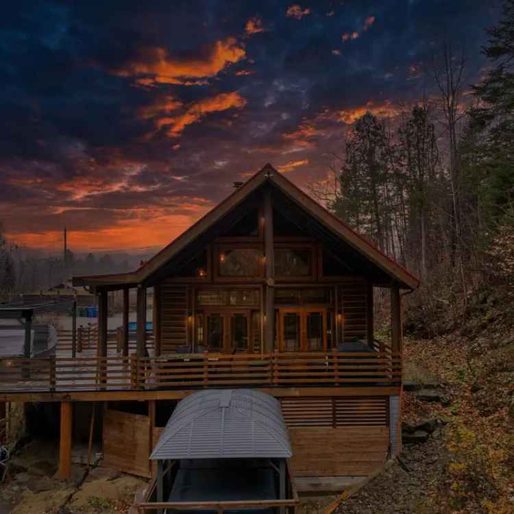 Lakefront Log Home Family Retreat Near Montreal