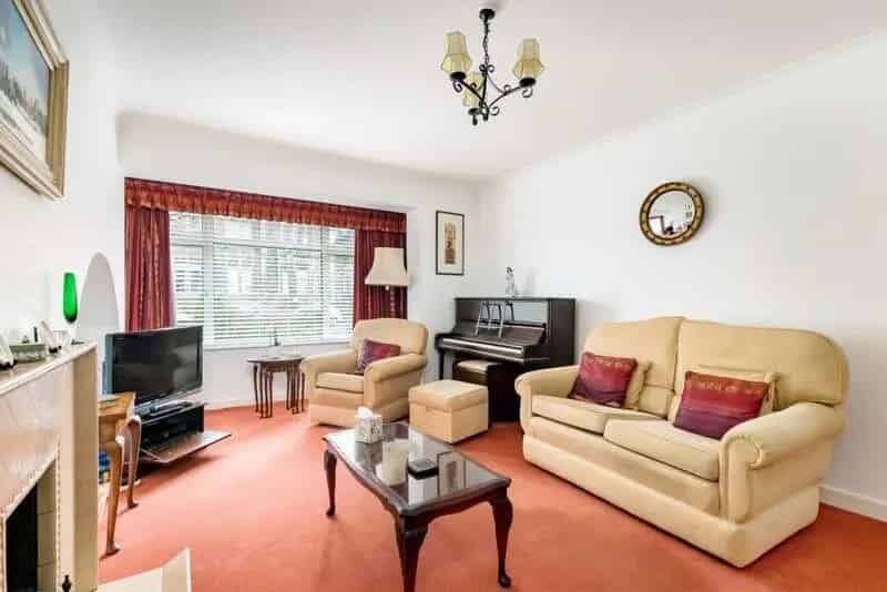 3 Bedroom Semi Detached House For Sale Clifton