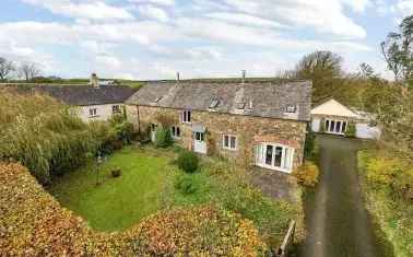 5 Bedroom Barn Conversion with Annex and 1.1 Acre Garden