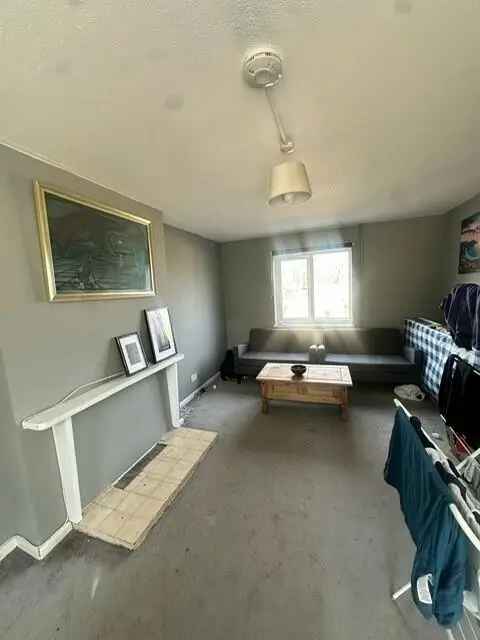 6 Bedroom Student House Zero Deposit Available September