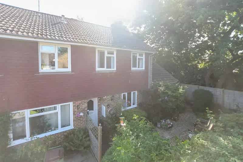 4 Bedroom End Terrace House for Sale Burgess Hill