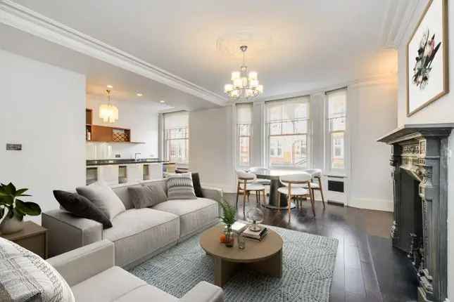 Flat for Rent Great Portland Street Fitzrovia London W1W