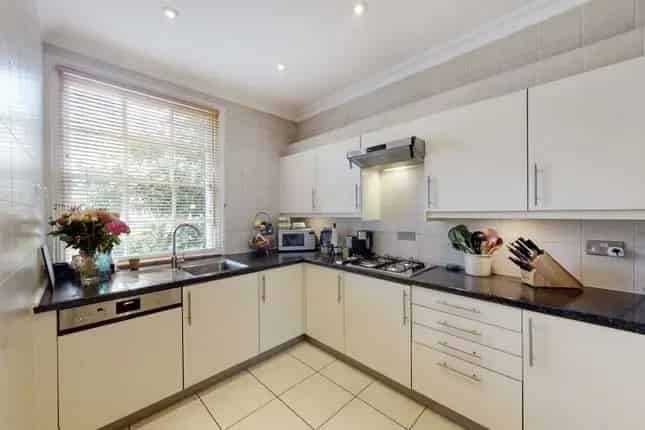 Terraced house for sale in St Johns Wood Terrace, St John's Wood, London NW8