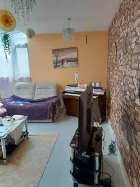 City View Apartment: 4 Person Double Bedroom Apartment