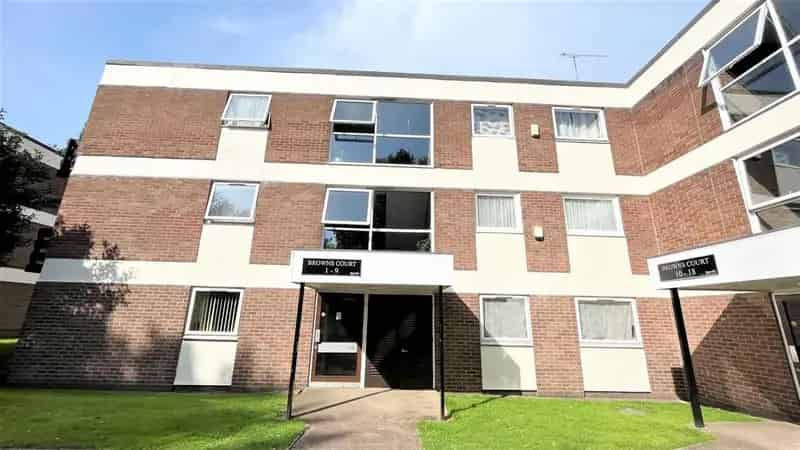 1 Bedroom Flat for Sale in Moseley Wake Green Park