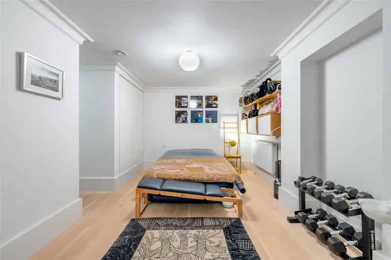 3 Bedroom Flat Maida Vale 1571 sq ft Garden Apartment