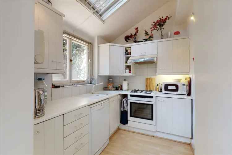 Apartment for sale with 2 bedrooms, Abbey Road, St Johns Wood