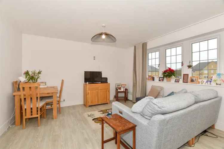 2 Bedroom Flat for Sale in Highwood Horsham