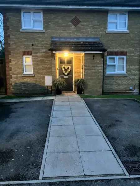 House For Rent in Borough of Spelthorne, England